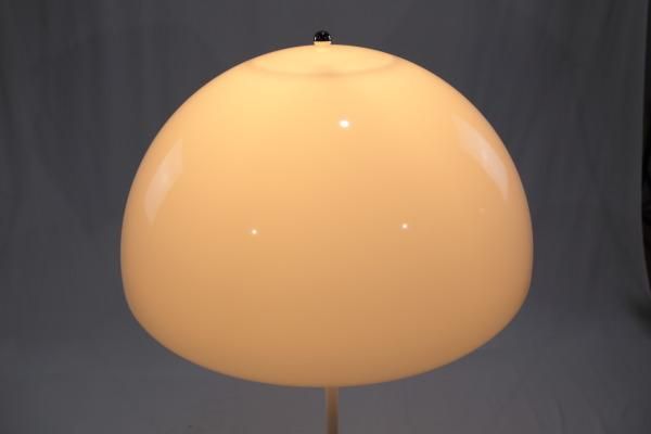 モデルルーム展示品 ルイスポールセン Panthella Floor モデルルーム展示品 ルイスポールセン Panthella Floor