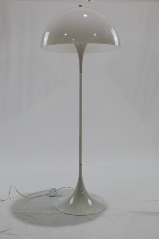 モデルルーム展示品 ルイスポールセン Panthella Floor モデルルーム展示品 ルイスポールセン Panthella Floor