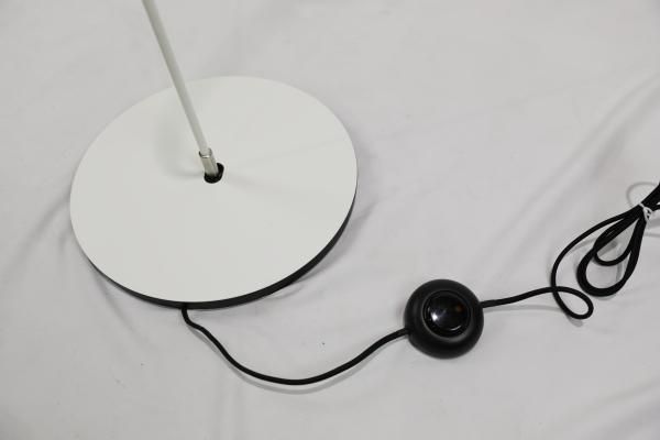 モデルルーム展示品 LE KLINT(レ・クリント)320M Snowdrop モデルルーム展示品 LE KLINT(レ・クリント)320M Snowdrop