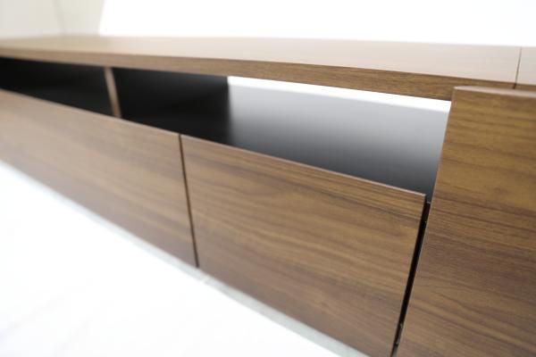 モデルルーム展示品 藤栄 イーズ150テレビボード【送料無料】25737 - モデルルーム展示品・デザイナーズ家具中古販売｜エイトレント株式会社