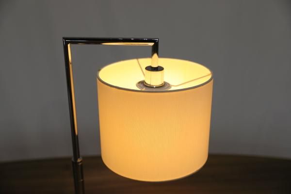 モデルルーム展示品 yamagiwa(ヤマギワ) SS414W テーブル モデルルーム展示品 yamagiwa(ヤマギワ) SS414W テーブル