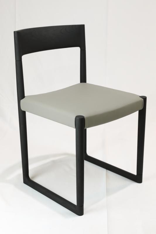 モデルルーム展示品 interiors（インテリアズ） SWEEPY（スウィーピー