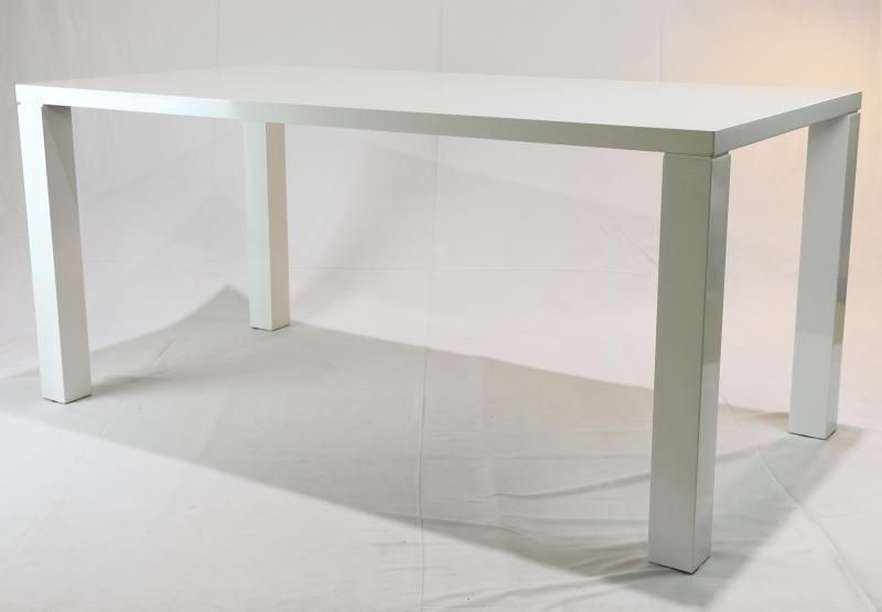 モデルルーム展示品 藤栄 ボルドー ダイニングテーブル 【送料 モデルルーム展示品 藤栄 ボルドー ダイニングテーブル 【送料
