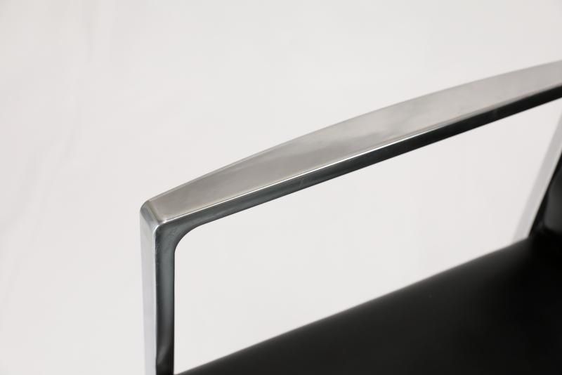 モデルルーム展示品 Cassina ixc.(カッシーナ・イクスシー モデルルーム展示品 Cassina ixc.(カッシーナ・イクスシー
