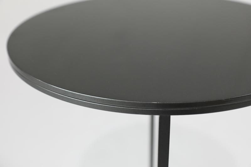 極美品　B&B italia サイドテーブル　フランク　高級。カッシーナ 極美品 B&B italia サイドテーブル フランク 高級。カッシーナ