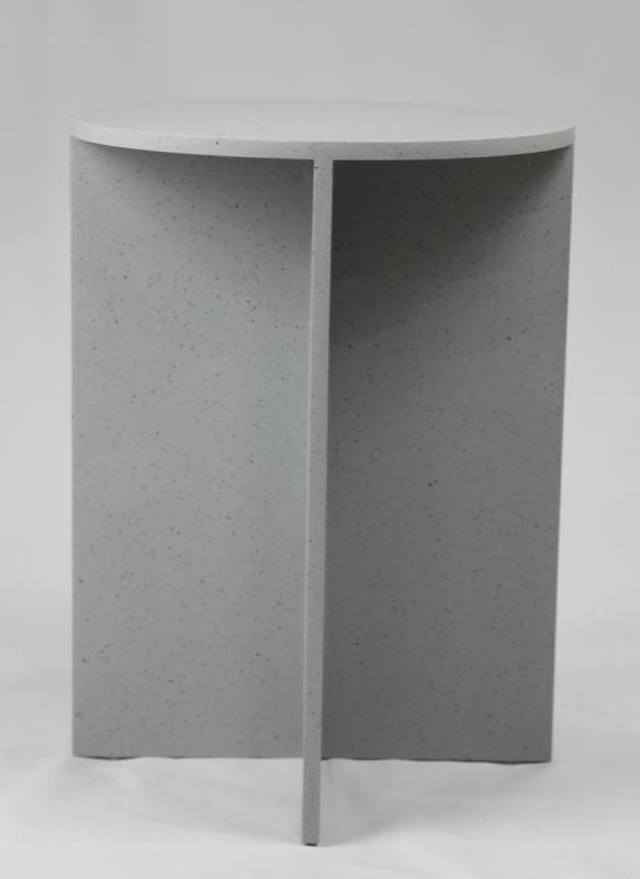 モデルルーム展示品 Muuto（ムート） HALVES SIDE TABLE（ハーフ