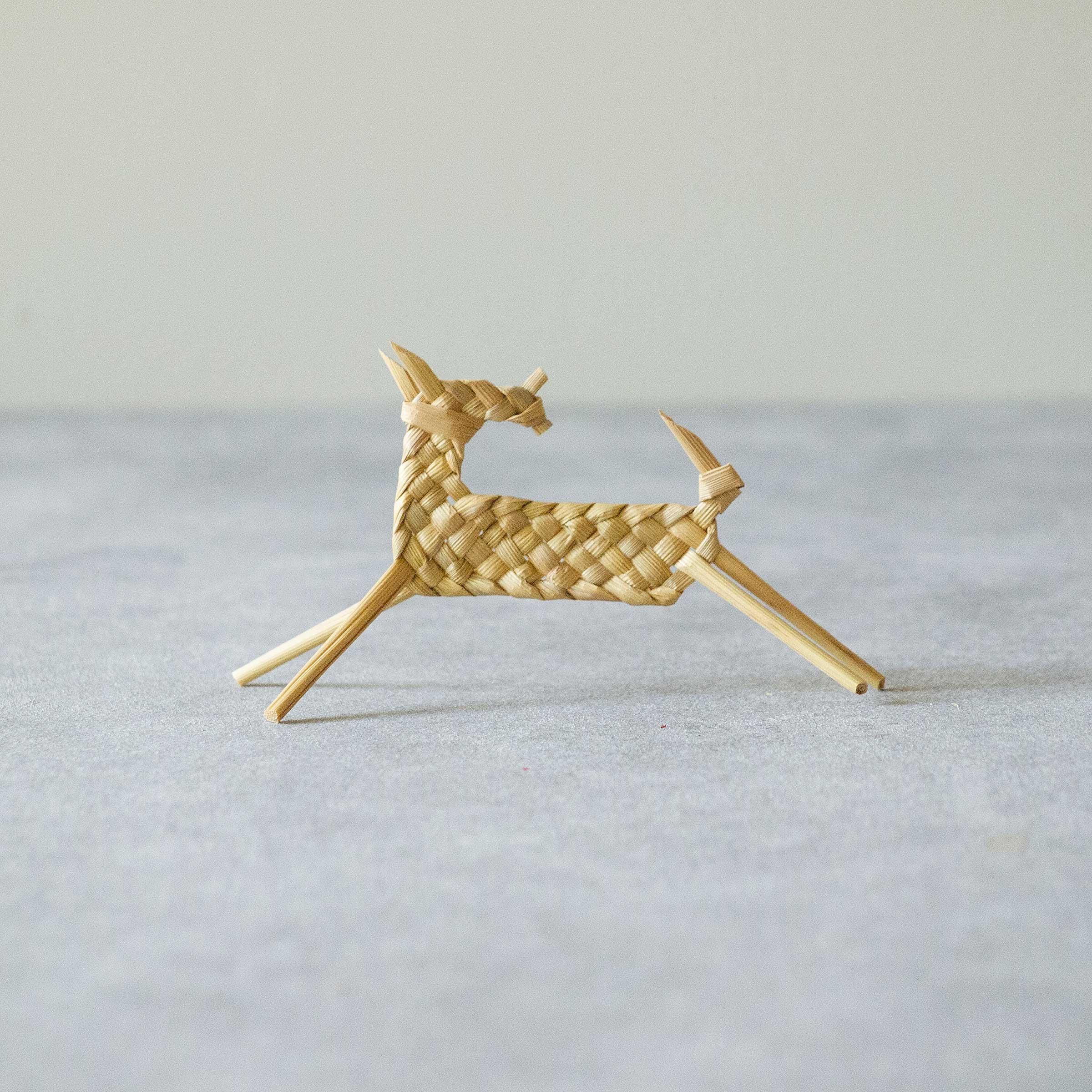 工房ストロー／わら細工の動物 （犬） - オンラインストア｜この山道を