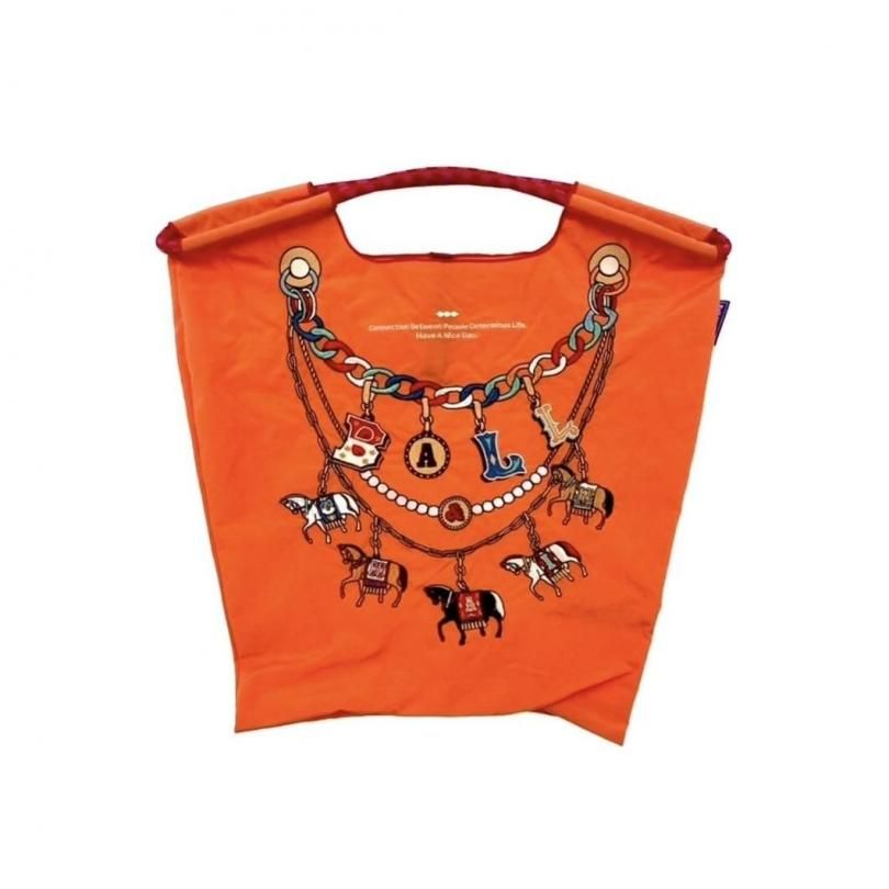 HORSE CHARM (M) C.