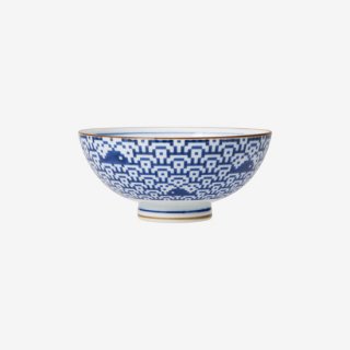 <img class='new_mark_img1' src='https://img.shop-pro.jp/img/new/icons1.gif' style='border:none;display:inline;margin:0px;padding:0px;width:auto;' />The Porcelains / ごはん茶碗（波にクジラ）
