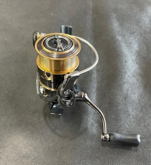 人気が高い DAIWA THEORY ANGLER'S - 2004H） セオリー 2004H（ダイワ リール