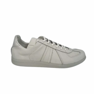 ALTERUM GERMAN ARMY TRAINER (륿ॸ㡼ޥ󥢡ߡȥ졼ʡ)ˡ T1060 
