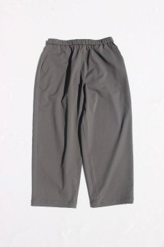 <img class='new_mark_img1' src='https://img.shop-pro.jp/img/new/icons14.gif' style='border:none;display:inline;margin:0px;padding:0px;width:auto;' />MT.RAINIER DESIGN/360°BALLOON PANTS CHARCOAL