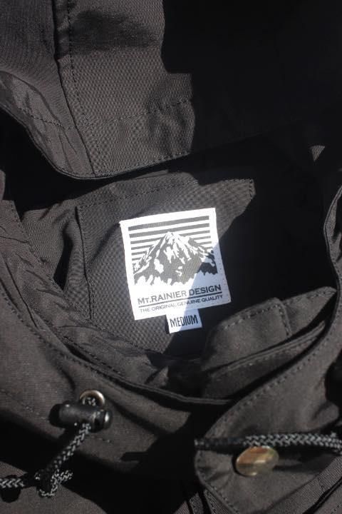 MT.RAINIER DESIGN/SIXTY FORTY GENUINE MOUNTAIN JACKET BLK