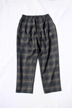<img class='new_mark_img1' src='https://img.shop-pro.jp/img/new/icons14.gif' style='border:none;display:inline;margin:0px;padding:0px;width:auto;' />CEASTERS/2pleats Easy Trousers