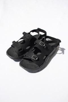 <img class='new_mark_img1' src='https://img.shop-pro.jp/img/new/icons14.gif' style='border:none;display:inline;margin:0px;padding:0px;width:auto;' />rig footwear/kuruka2.0