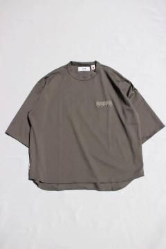 <img class='new_mark_img1' src='https://img.shop-pro.jp/img/new/icons14.gif' style='border:none;display:inline;margin:0px;padding:0px;width:auto;' />UNFRM OUTDOOR STANDARD/SOFT COOL 6/10 WSMS EMB TRICOT MESH BAGGY SHIRT