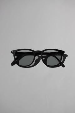 <img class='new_mark_img1' src='https://img.shop-pro.jp/img/new/icons14.gif' style='border:none;display:inline;margin:0px;padding:0px;width:auto;' />IZIPIZI/SUN LIGHT COLOR #E Black(Light grey lenses)