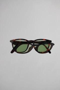 <img class='new_mark_img1' src='https://img.shop-pro.jp/img/new/icons14.gif' style='border:none;display:inline;margin:0px;padding:0px;width:auto;' />IZIPIZI/SUN LIGHT COLOR #E Tortoise(Light green lenses)