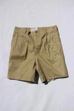 <img class='new_mark_img1' src='https://img.shop-pro.jp/img/new/icons14.gif' style='border:none;display:inline;margin:0px;padding:0px;width:auto;' />Deadstock / Italian Army 70's 2Pleats Chino Shorts – Made in Italy