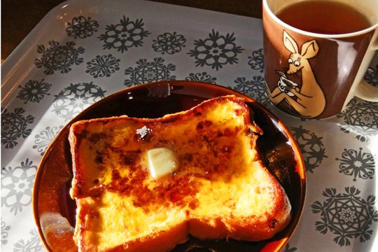 朝食またはおやつにフレンチトーストと日本茶専門店CHASENの自家焙煎ほうじ茶