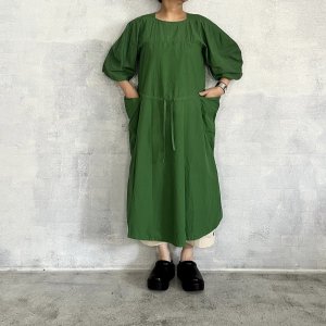 R&D.M.Co- GARMENT DYE DRAWSTRING DRESS    green
