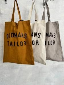 <img class='new_mark_img1' src='https://img.shop-pro.jp/img/new/icons8.gif' style='border:none;display:inline;margin:0px;padding:0px;width:auto;' />OLDMANS TAILOROMT PRINT TOTE BAGGARMENT DYE