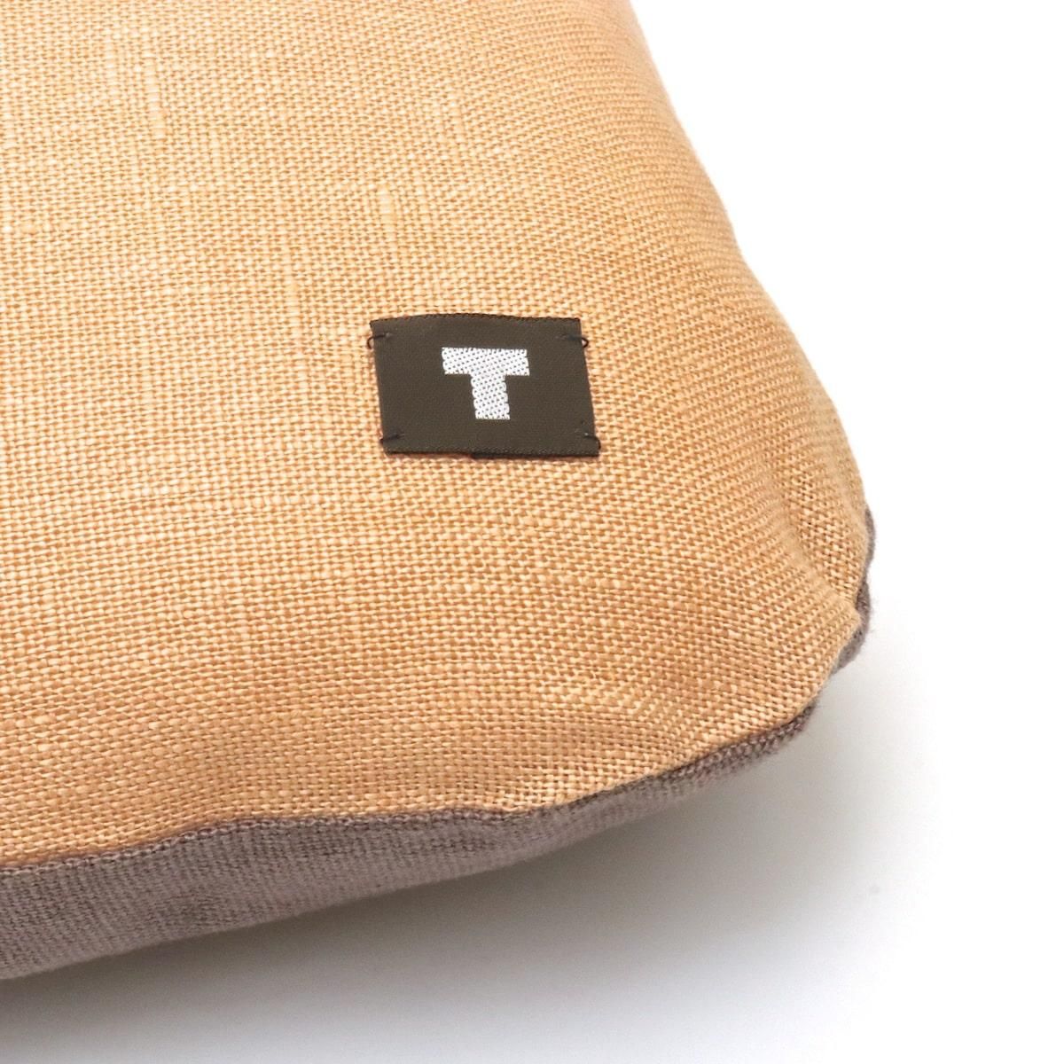 ホテルシリーズクッションセット 楽天市場】枕 セット 東京ラグジュアリーホテルピロー ベッドに