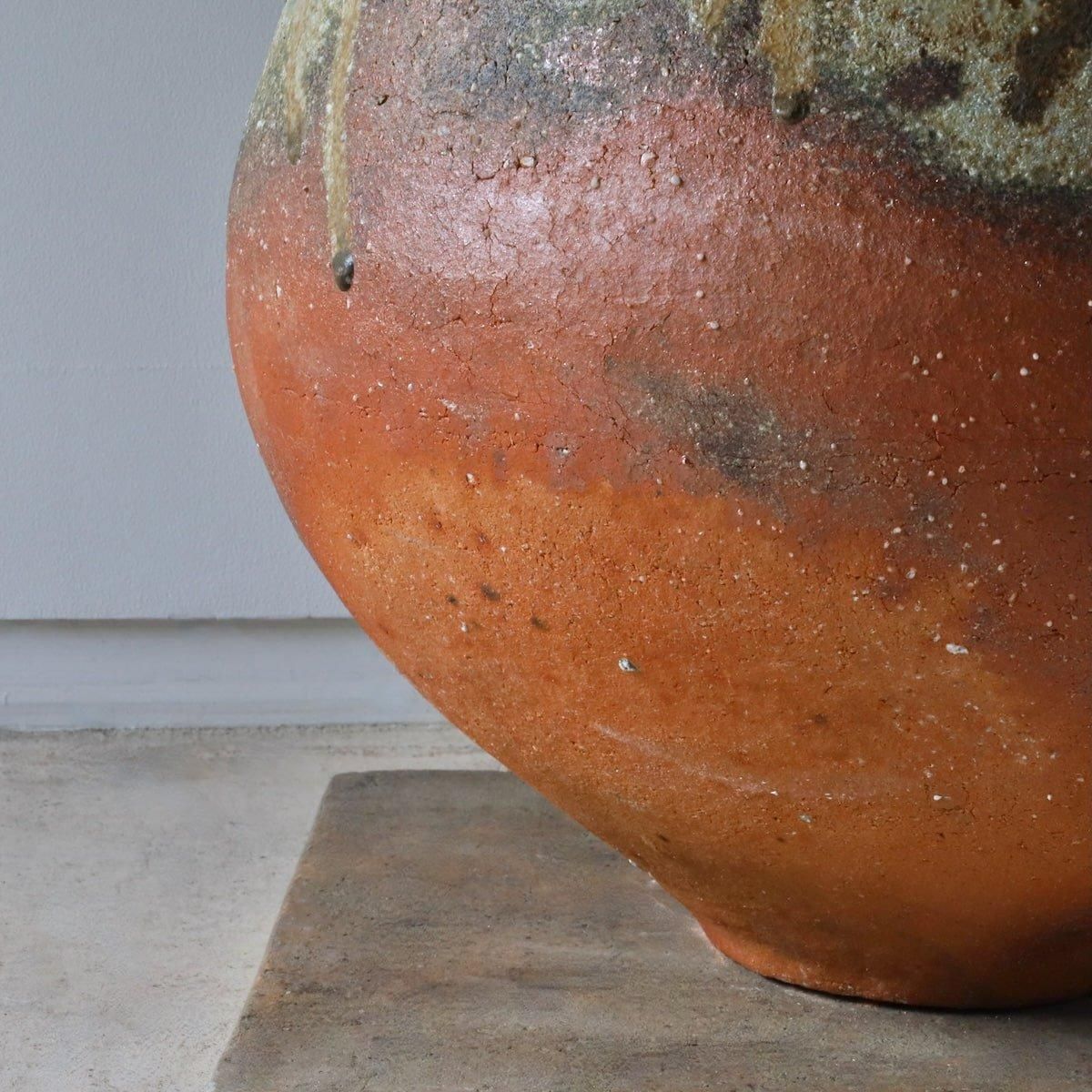 辻村塊 信楽壺 - ギャラリー遊形 オンラインストア｜京都「俵屋旅館