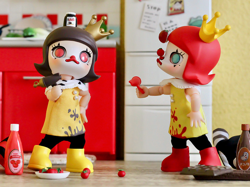MOLLY x PEKO Action Figure – TOYSEZ