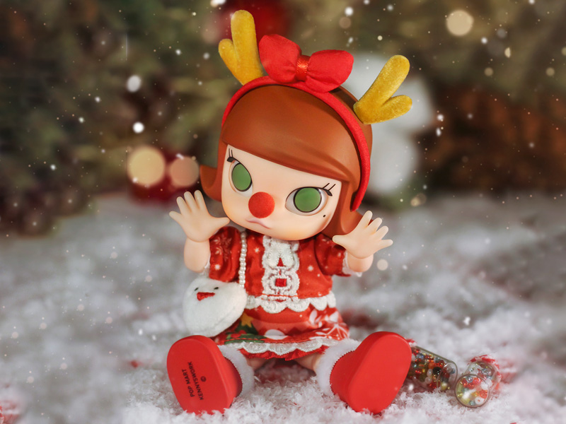 MOLLY Christmas Reindeer アクションフィギュア - POP MART JAPAN