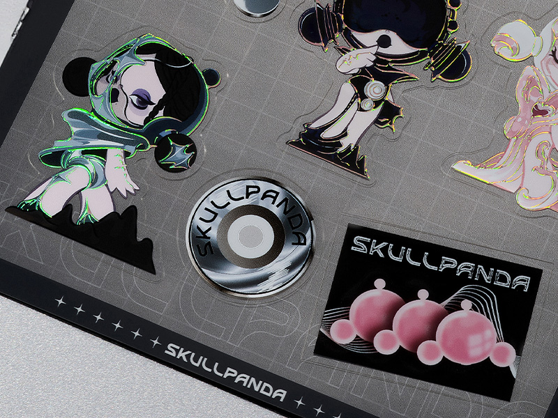 SKULLPANDA The Sound ステッカー Ver.B - POP MART JAPAN