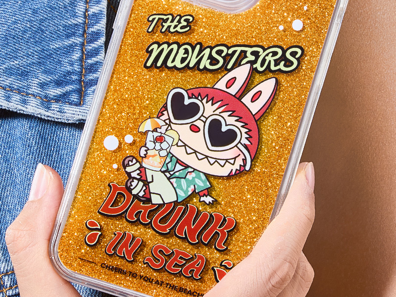 THE MONSTERS Enchanted by the Seaside iPhoneケース 15 Pro