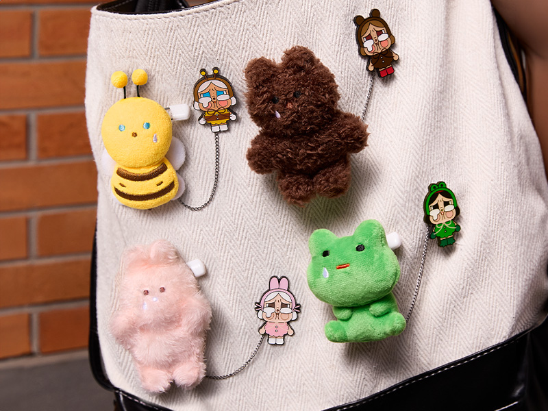 CRYBABY Crying Again シリーズ ぬいぐるみバッジ【ピース CRYBABY Crying Again シリーズ ぬいぐるみバッジ【ピース