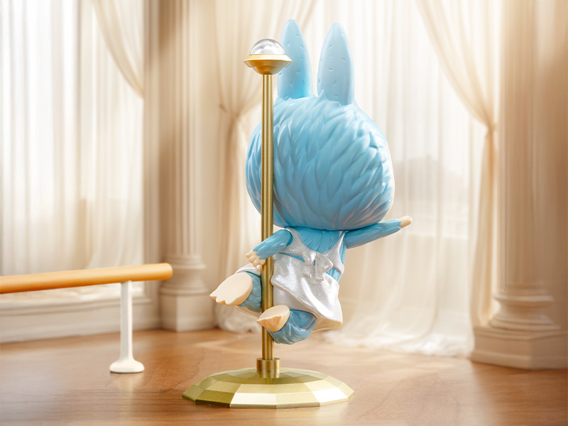 新品/未開封】LABUBU DIVER ミニフィギュア3体付