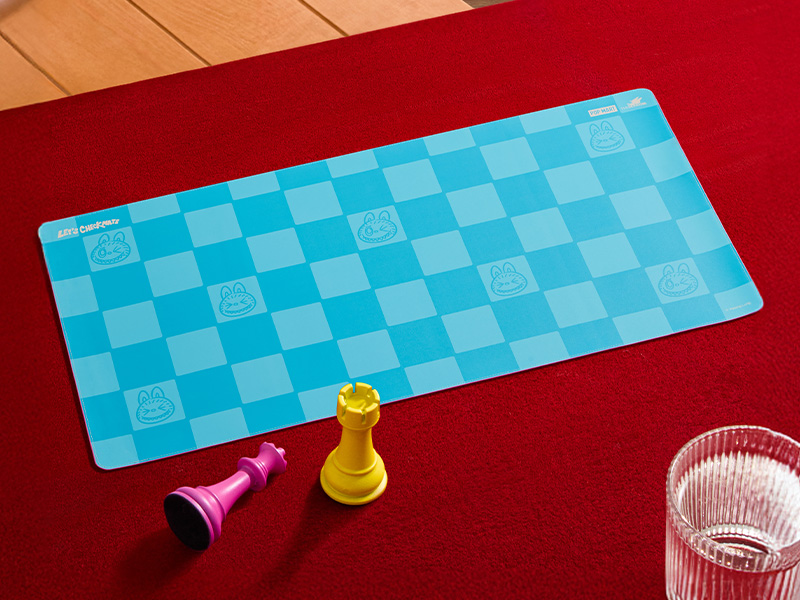 THE MONSTERS Let's Checkmate デスクマット - POP MART JAPAN THE MONSTERS Let's Checkmate デスクマット - POP MART JAPAN