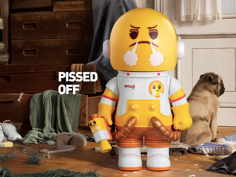 Amazon.co.jp: POP MART MEGA SPACE MOLLY 100% × emoji