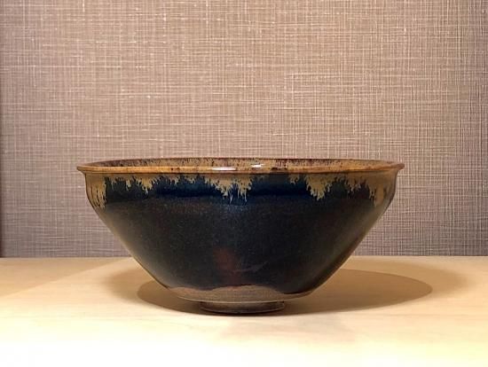 高取焼 福岡藩藩窯 鳥飼茶屋窯 黒田家家紋「藤巴」在銘 天目茶碗 高取焼 福岡藩藩窯 鳥飼茶屋窯 黒田家家紋「藤巴」在銘 天目茶碗
