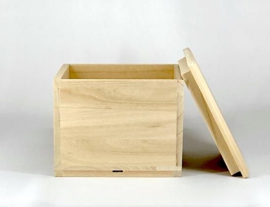 今井政之作刷毛目茶碗。