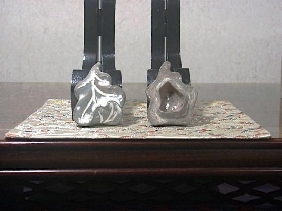 京焼・清水焼 八木一艸 作 三島手 華菊 香合 無傷 共箱。 京焼・清水焼 八木一艸 作 三島手 華菊 香合 無傷 共箱。