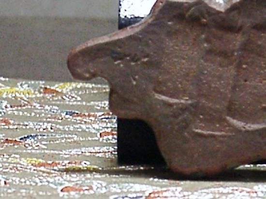 京焼・清水焼 八木一艸 作 三島手 華菊 香合 無傷 共箱。
