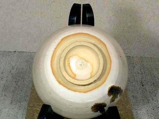 京焼・清水焼　山田 喆 作　から津風　茶碗　無傷　共箱　保証。 京焼・清水焼 山田 喆 作 から津風 茶碗 無傷 共箱。