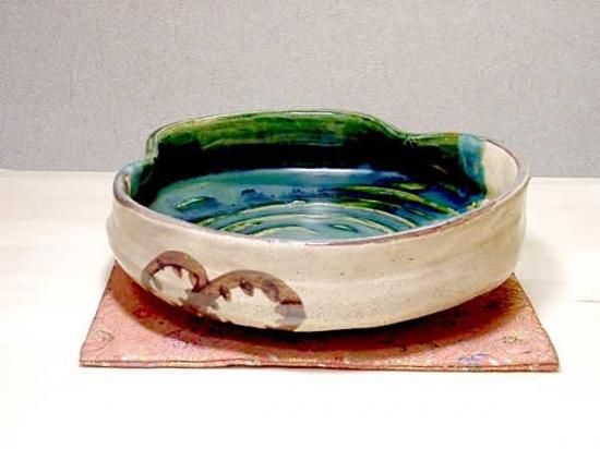 水月窯 鉄砂 茶碗 山内砂川 赤津 桐共箱古美術時代物骨董品 美濃