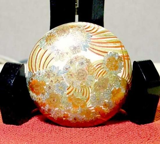 粟田焼 錦光山 宗兵衛 作 青瓷 香合 共箱 無傷 保証。 【公式通販】