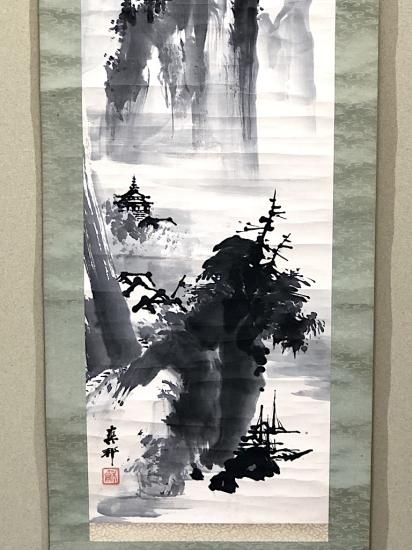 「武者」 山口青慶 掛け軸 掛軸 共箱あり 真作】掛軸 山口青慶 鮒 創邦会理事 精密描写 共箱入 O168