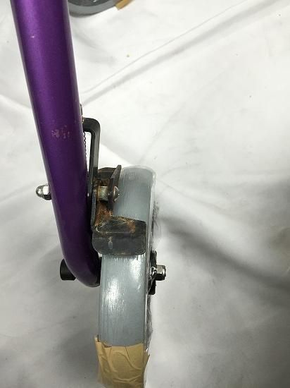 中古】竹虎 ハッピーミニ | 歩行器 座面有 ハンドル高さ調節 中古】竹虎 ハッピーミニ | 歩行器 座面有 ハンドル高さ調節