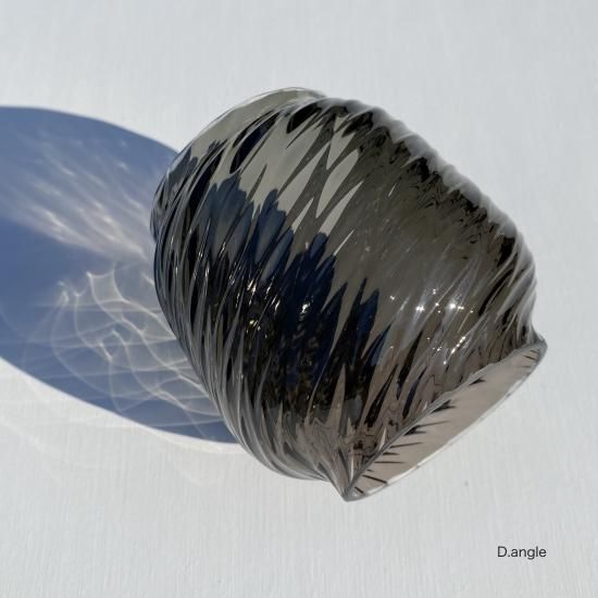 Magma Glass Studio【ランタングローブ】Smoke Gray Magma Glass Studio【ランタングローブ】Smoke Gray