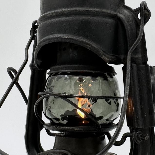 Magma Glass Studio【ランタングローブ】Smoke Gray Magma Glass Studio【ランタングローブ】Smoke Gray