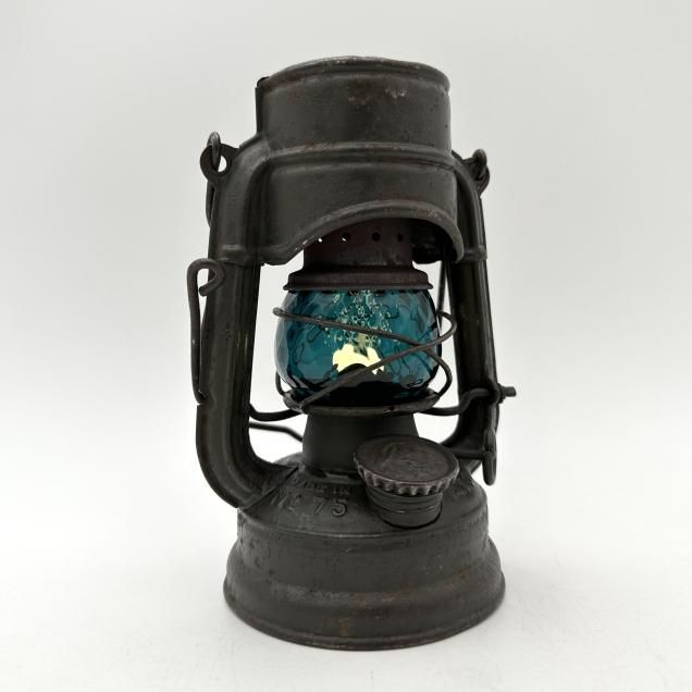 Magma Glass Studio【ランタングローブ】Silver Green Magma Glass Studio【ランタングローブ】Silver Green