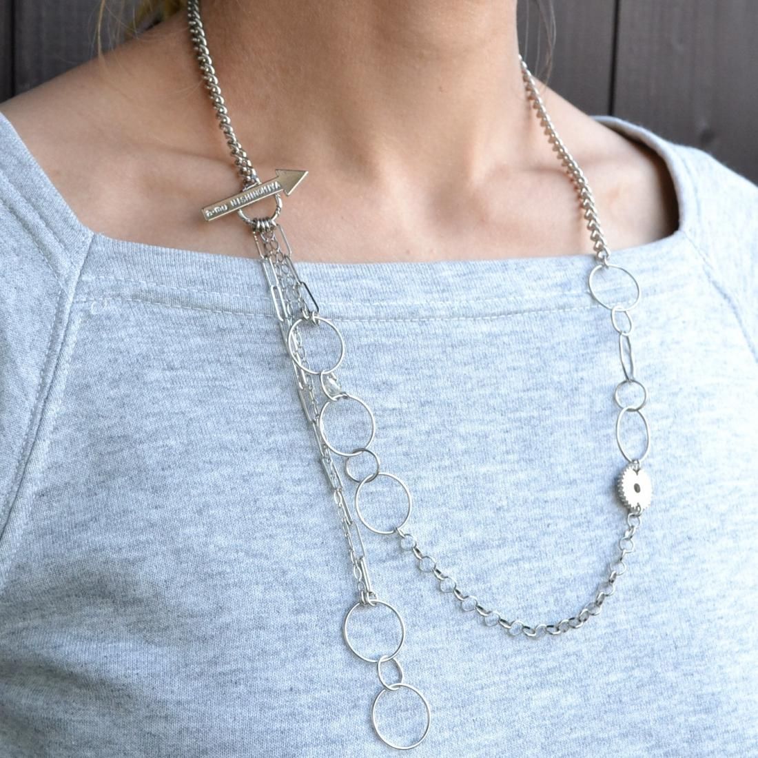 アム西宮】アレンジ自在！矢印ミックスネックレス