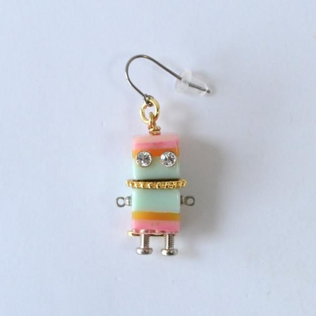 <img class='new_mark_img1' src='https://img.shop-pro.jp/img/new/icons1.gif' style='border:none;display:inline;margin:0px;padding:0px;width:auto;' />ザ・ビエルの甥っ子<br>～D～